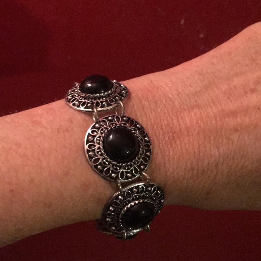 Bracelet - Picture 3 of 6